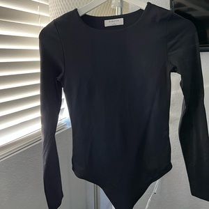 Aritzia Babaton Longsleeve Bodysuit